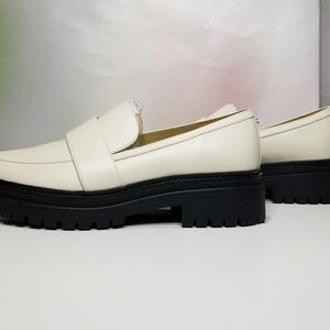 Michael Michael Kors Women's Parker Lug Loafers Size 7.5  Cream NWT
